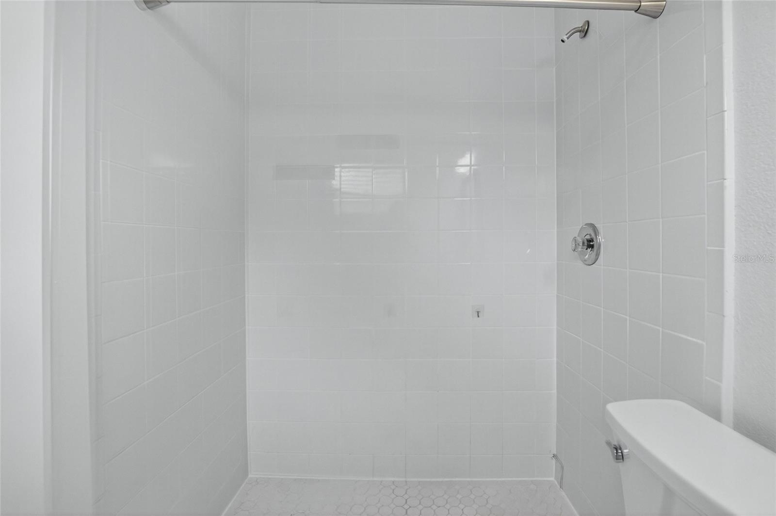 Image 37 of 48 For 4573 20th Avenue N