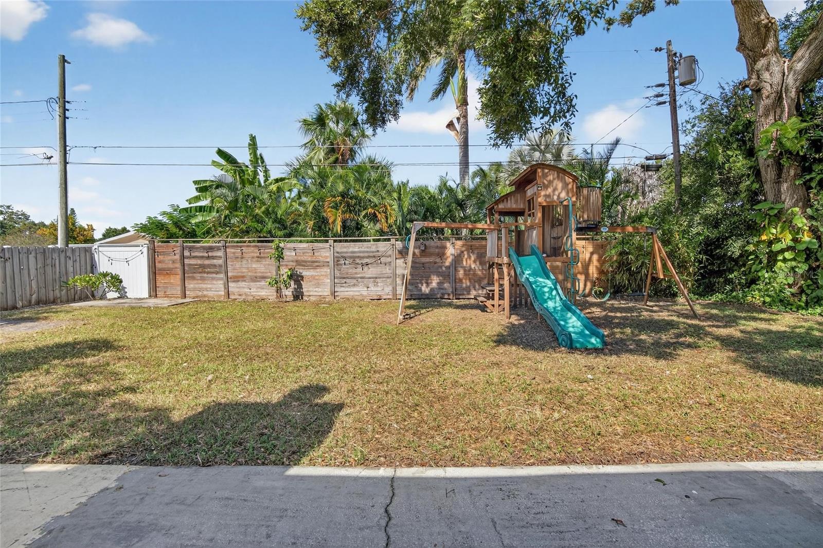 Image 38 of 48 For 4573 20th Avenue N