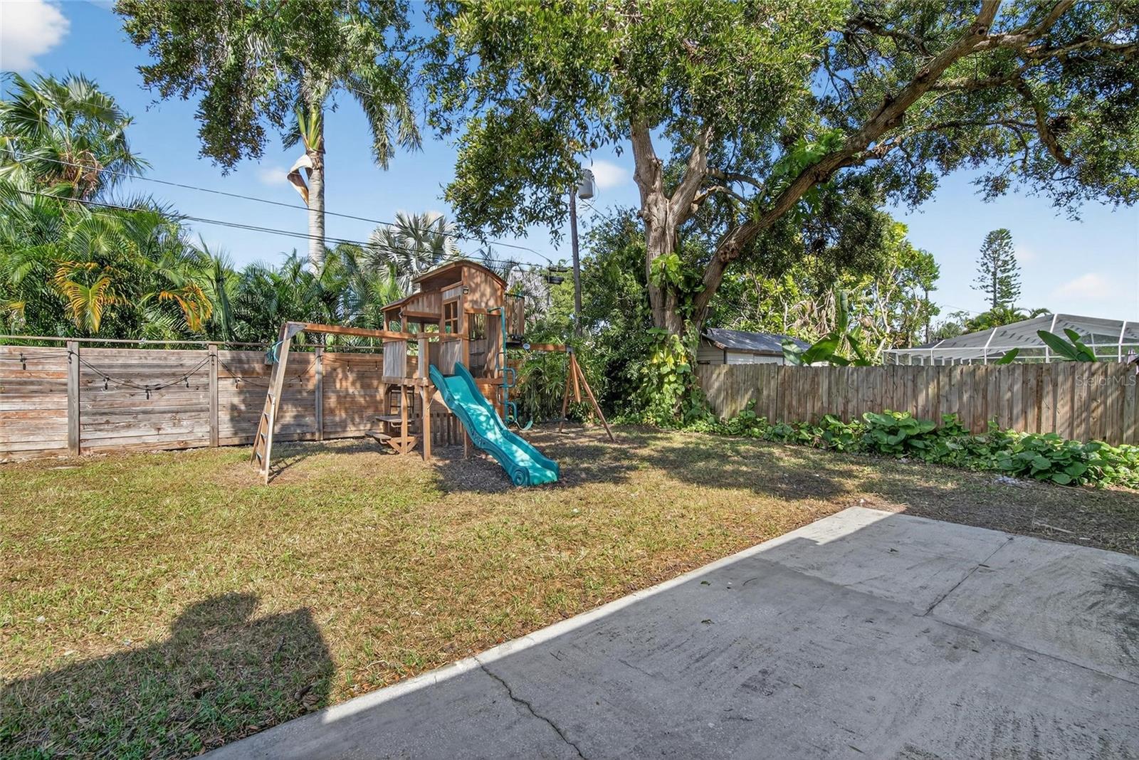 Image 39 of 48 For 4573 20th Avenue N