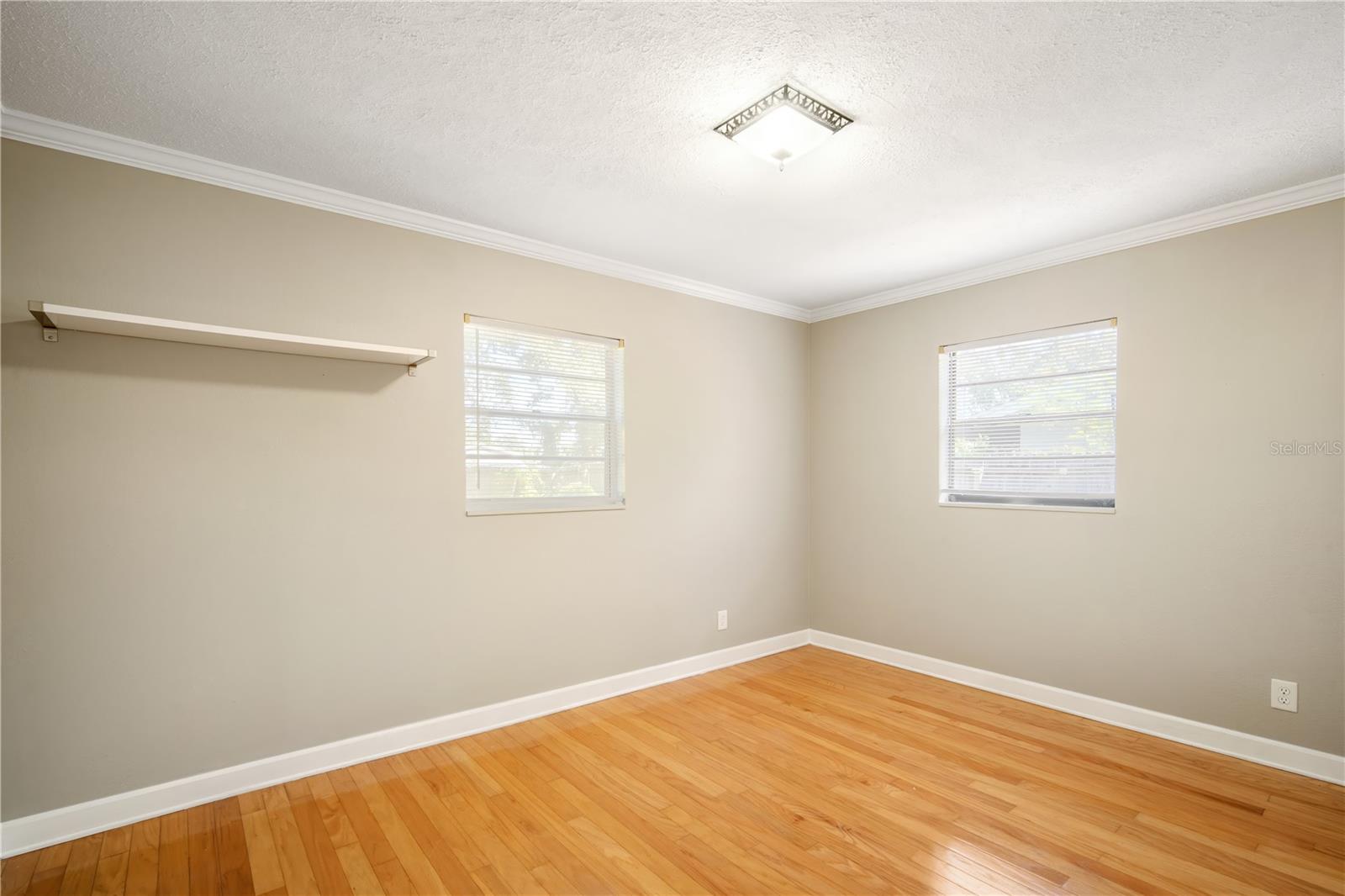 Image 14 of 24 For 3909 Iowa Avenue