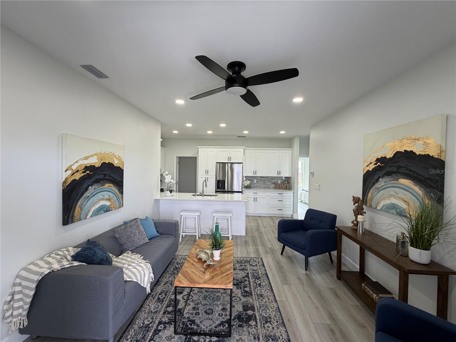 Image 15 of 35 For 13117 4th Street E