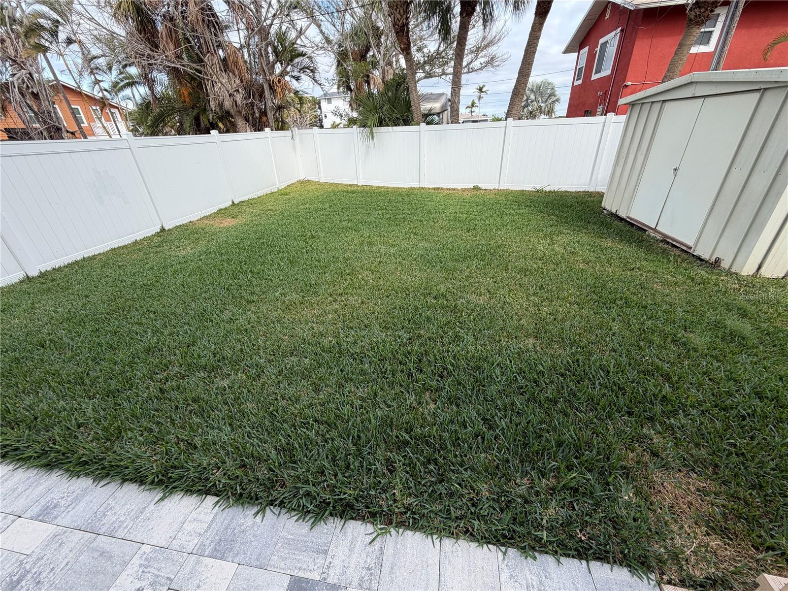 Image 6 of 35 For 13117 4th Street E