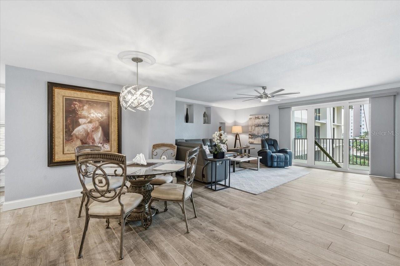 Image 11 of 55 For 1501 Gulf Boulevard 308