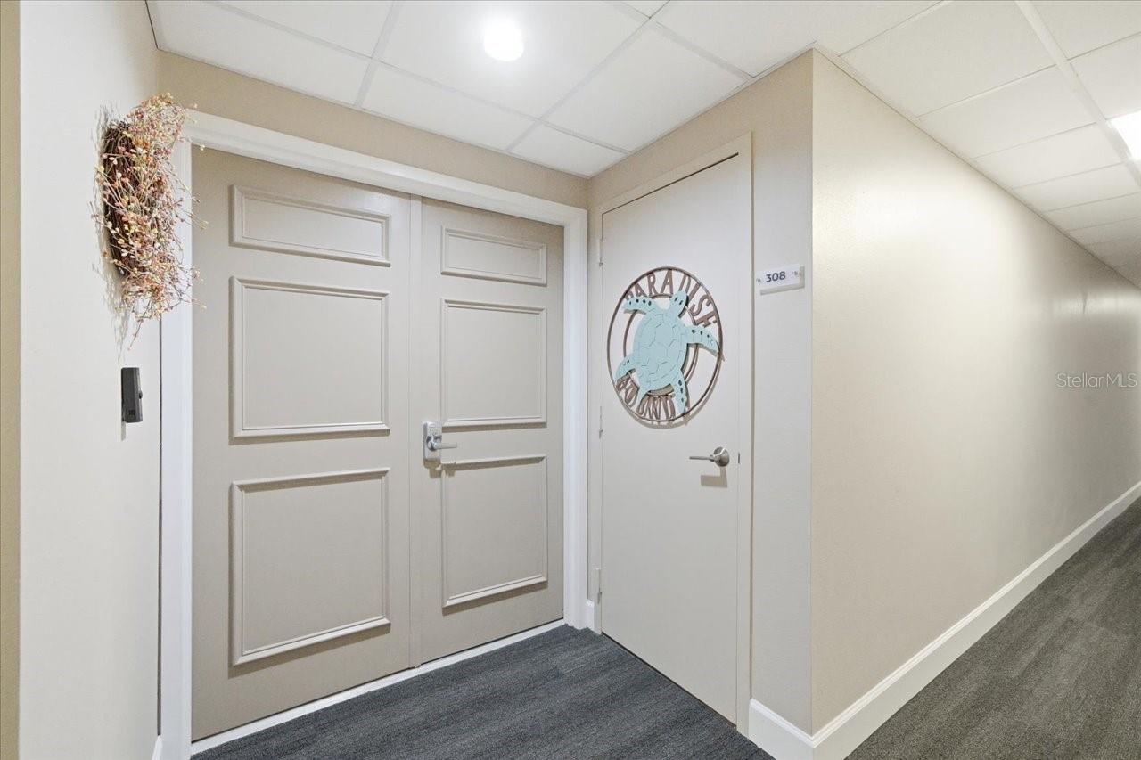 Image 3 of 55 For 1501 Gulf Boulevard 308