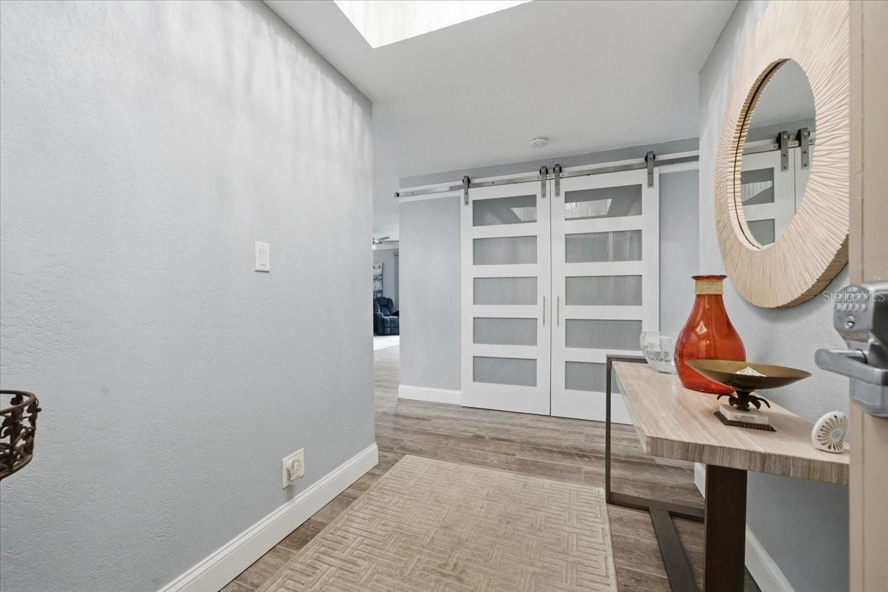 Image 4 of 55 For 1501 Gulf Boulevard 308