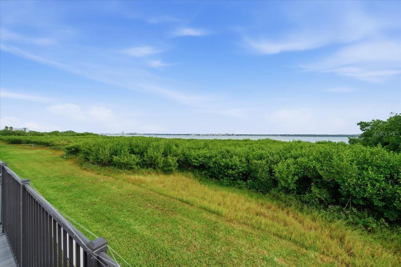 Image 40 of 55 For 1501 Gulf Boulevard 308