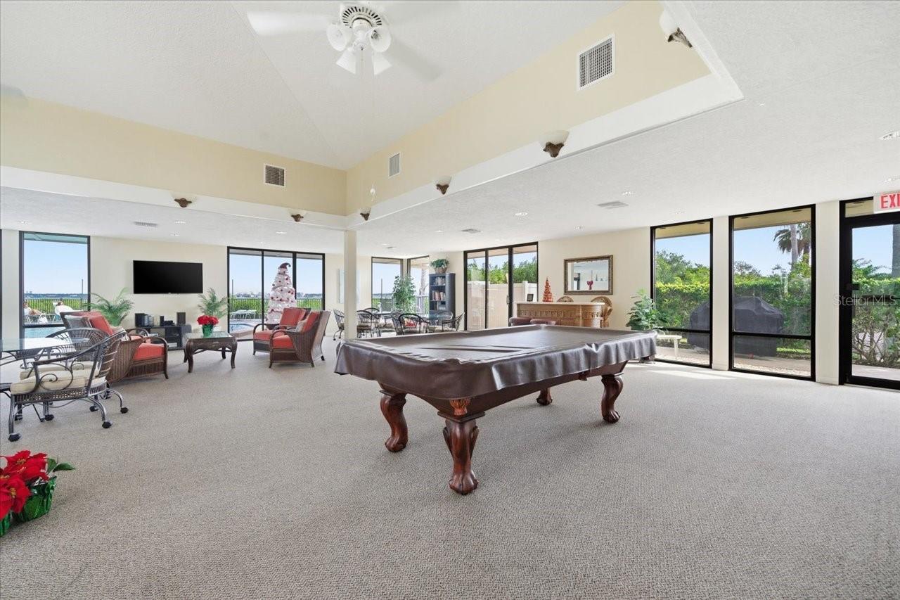 Image 44 of 55 For 1501 Gulf Boulevard 308