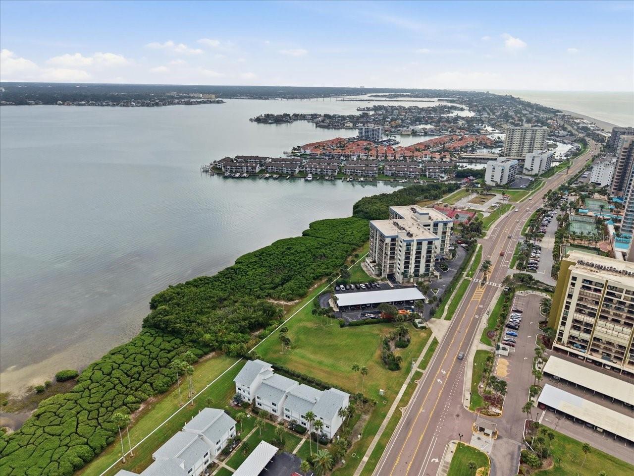 Image 49 of 55 For 1501 Gulf Boulevard 308