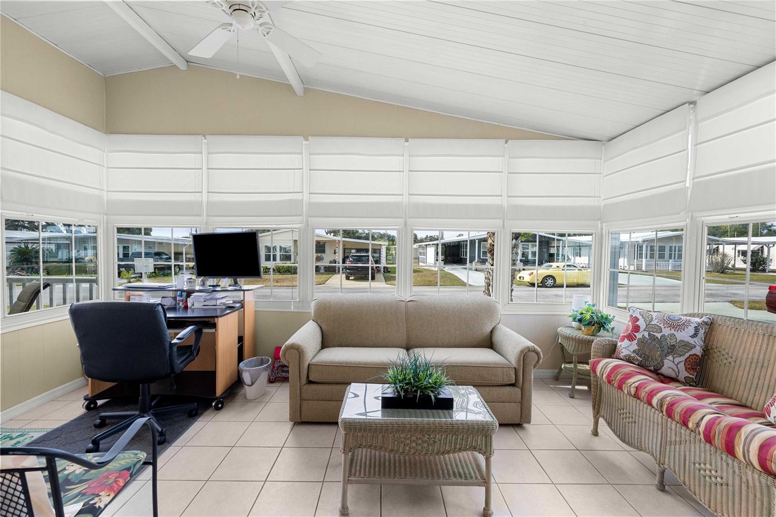 Image 15 of 56 For 5522 Mandan Street