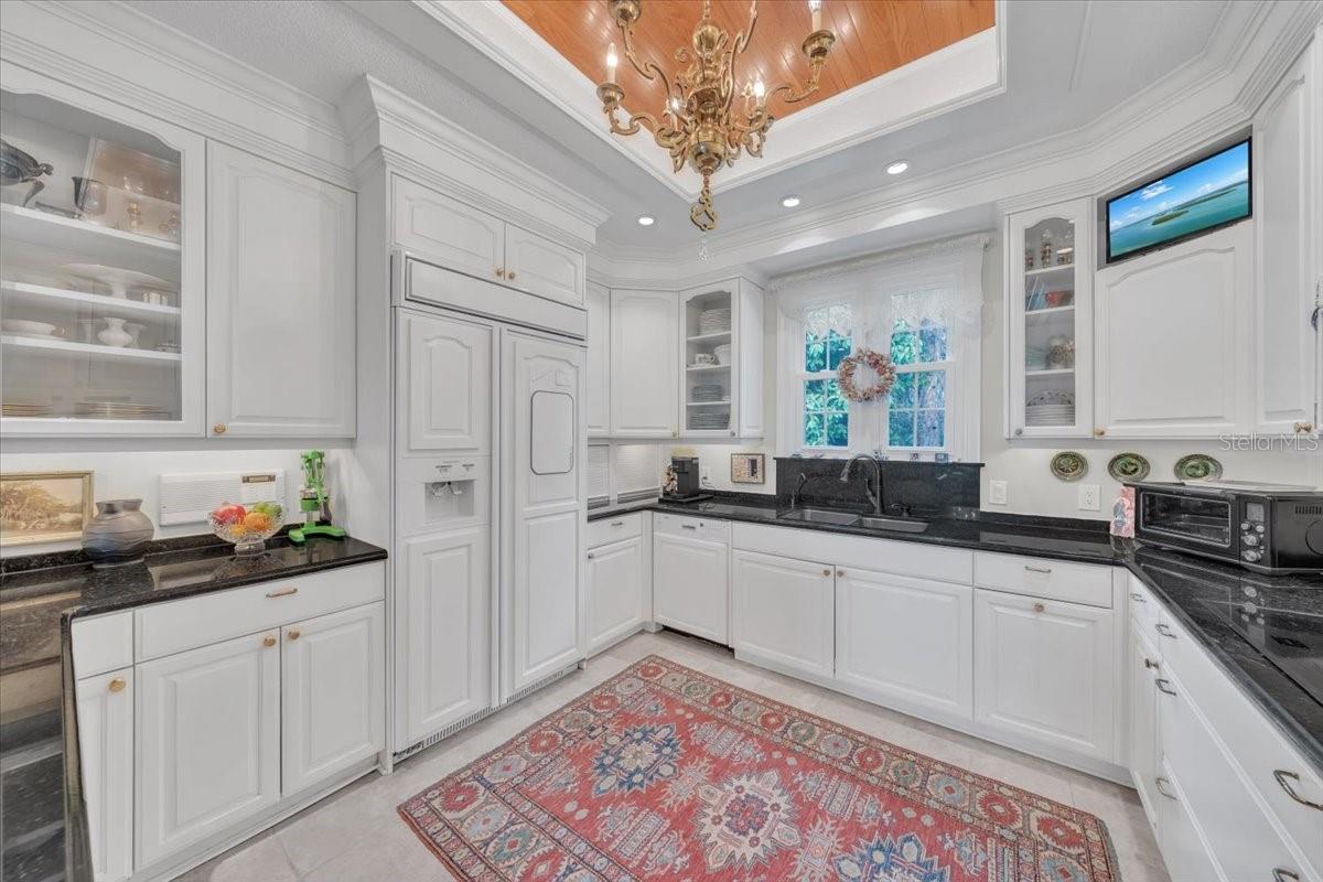 Image 21 of 76 For 6212 Bayshore Boulevard K