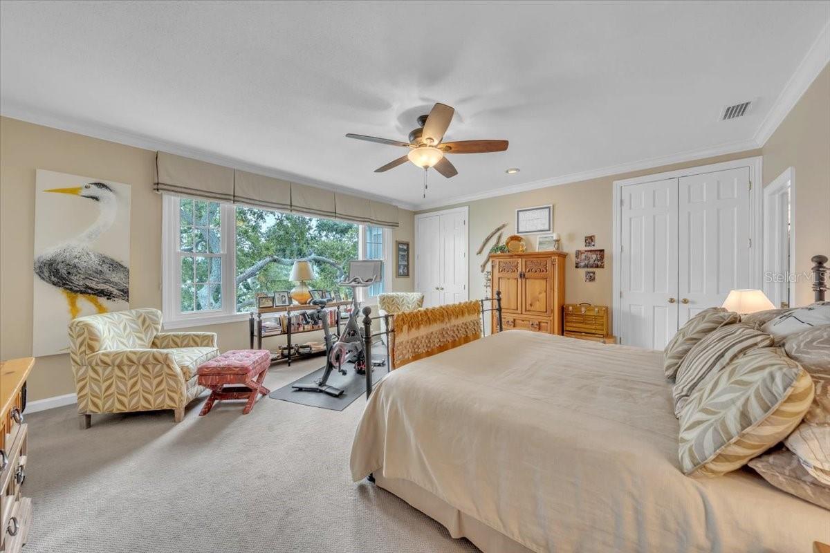 Image 41 of 76 For 6212 Bayshore Boulevard K