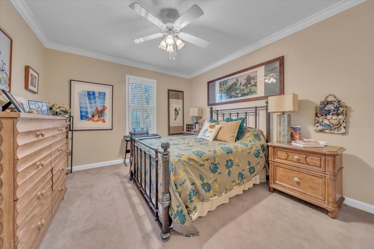 Image 46 of 76 For 6212 Bayshore Boulevard K