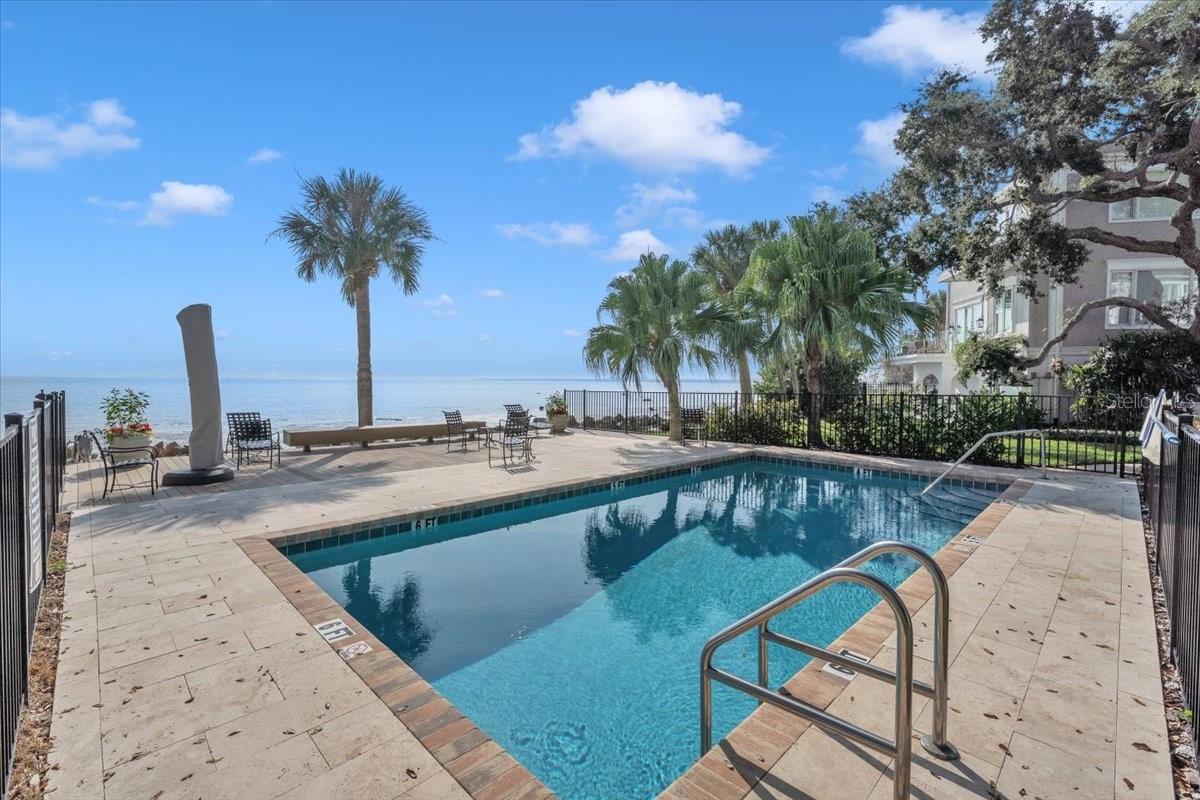 Image 63 of 76 For 6212 Bayshore Boulevard K