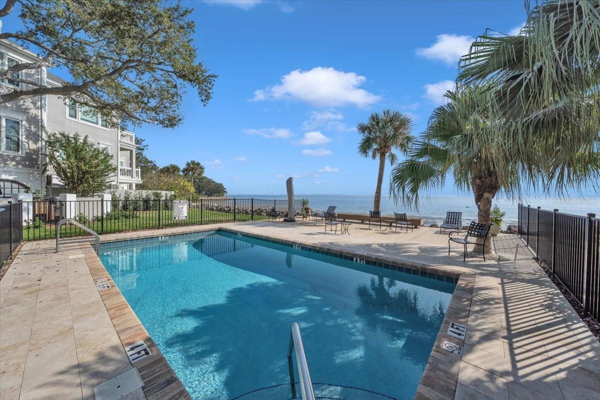 Image 65 of 76 For 6212 Bayshore Boulevard K