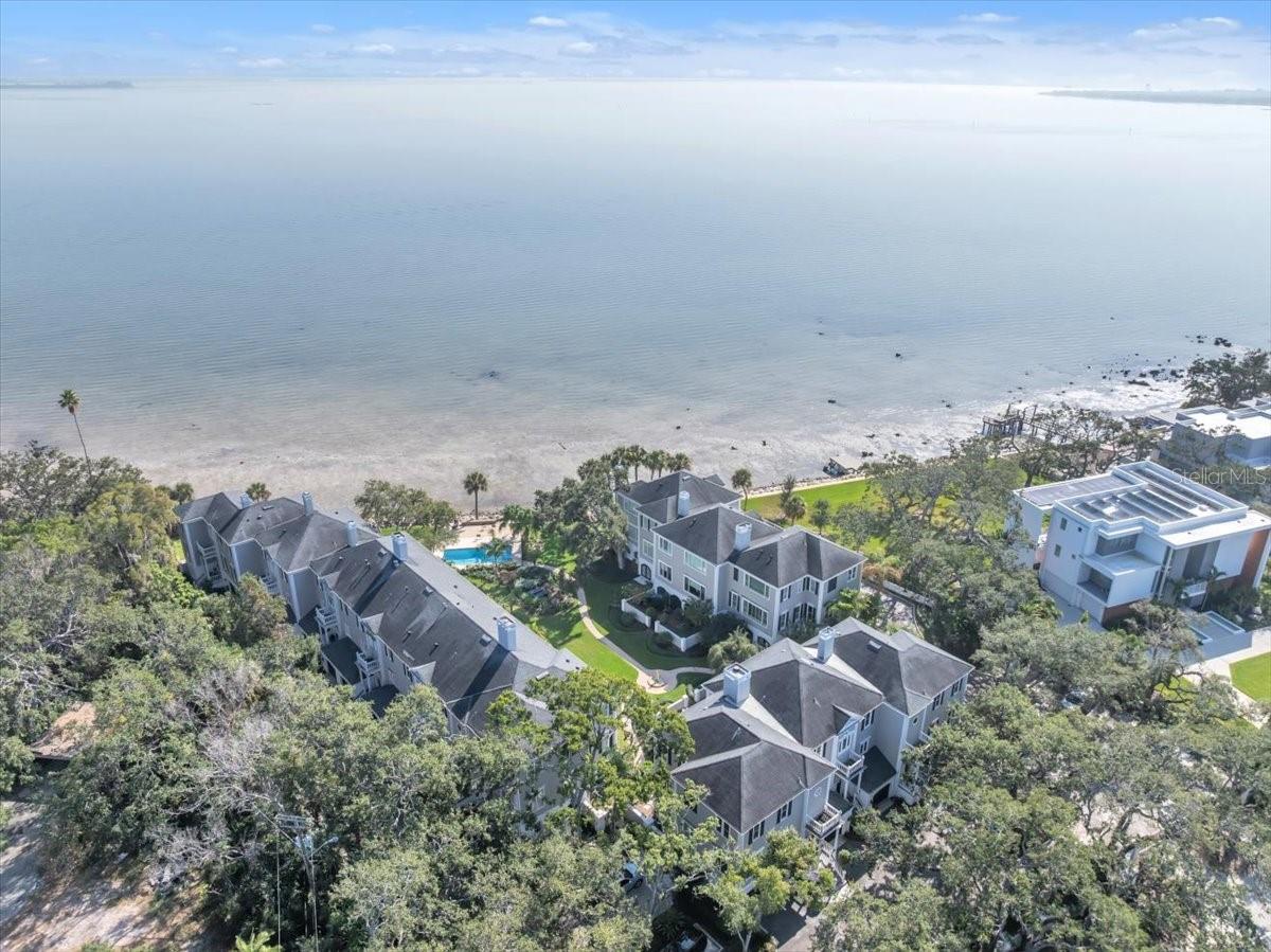 Image 75 of 76 For 6212 Bayshore Boulevard K