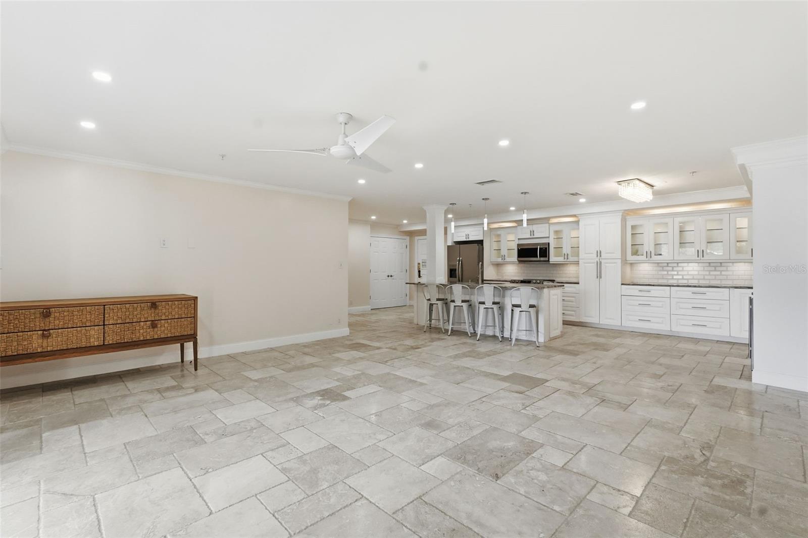 Image 11 of 35 For 36750 Us Highway 19 N 5-202