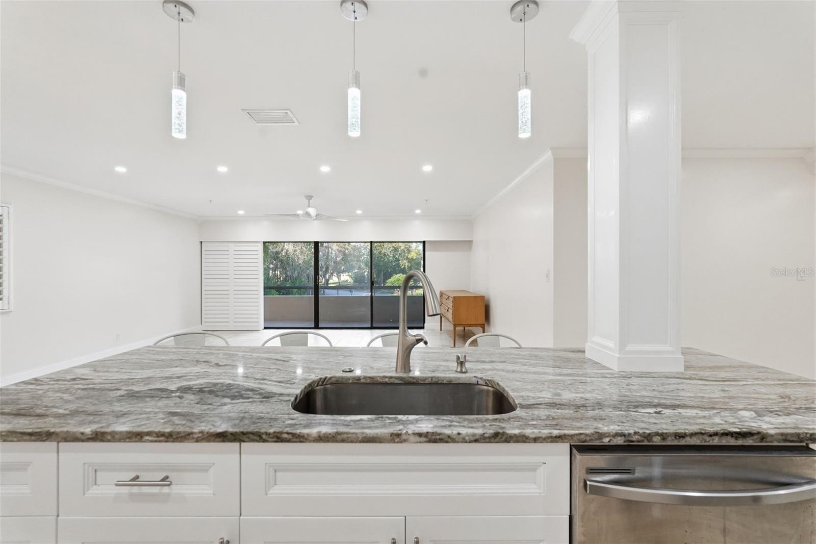 Image 6 of 35 For 36750 Us Highway 19 N 5-202