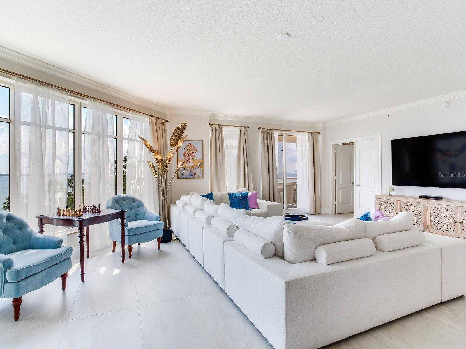 Image 12 of 99 For 4201 Bayshore Boulevard 604