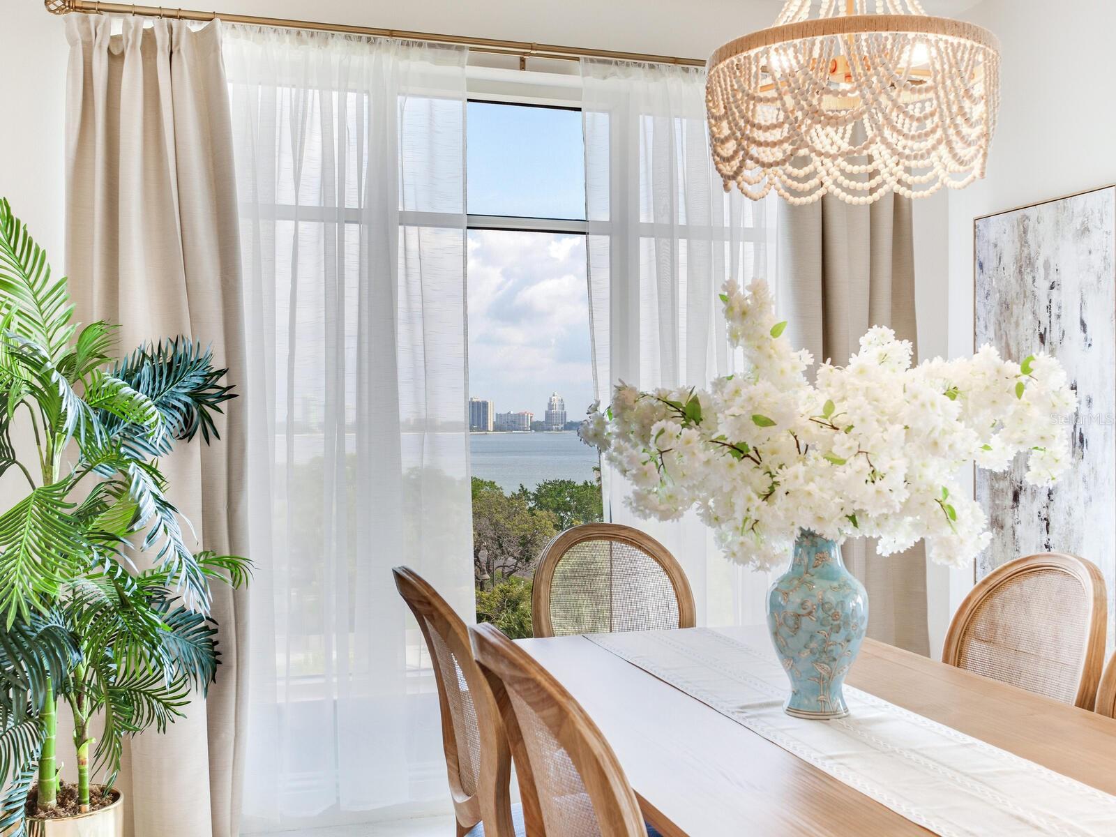 Image 18 of 99 For 4201 Bayshore Boulevard 604