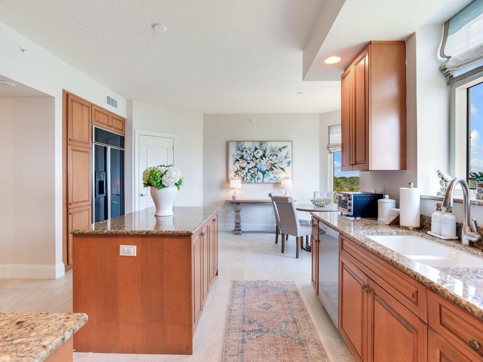 Image 20 of 99 For 4201 Bayshore Boulevard 604