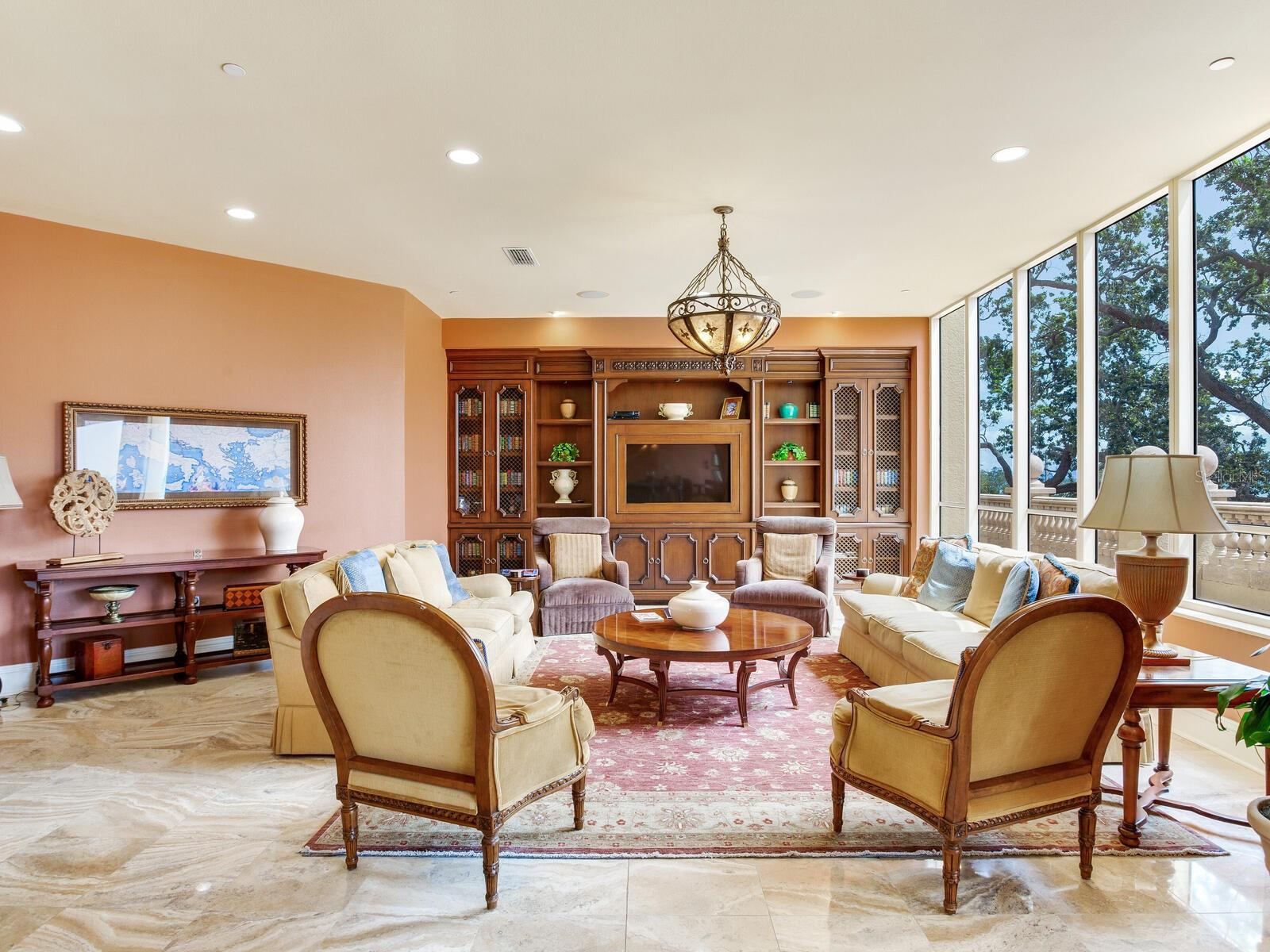 Image 57 of 99 For 4201 Bayshore Boulevard 604