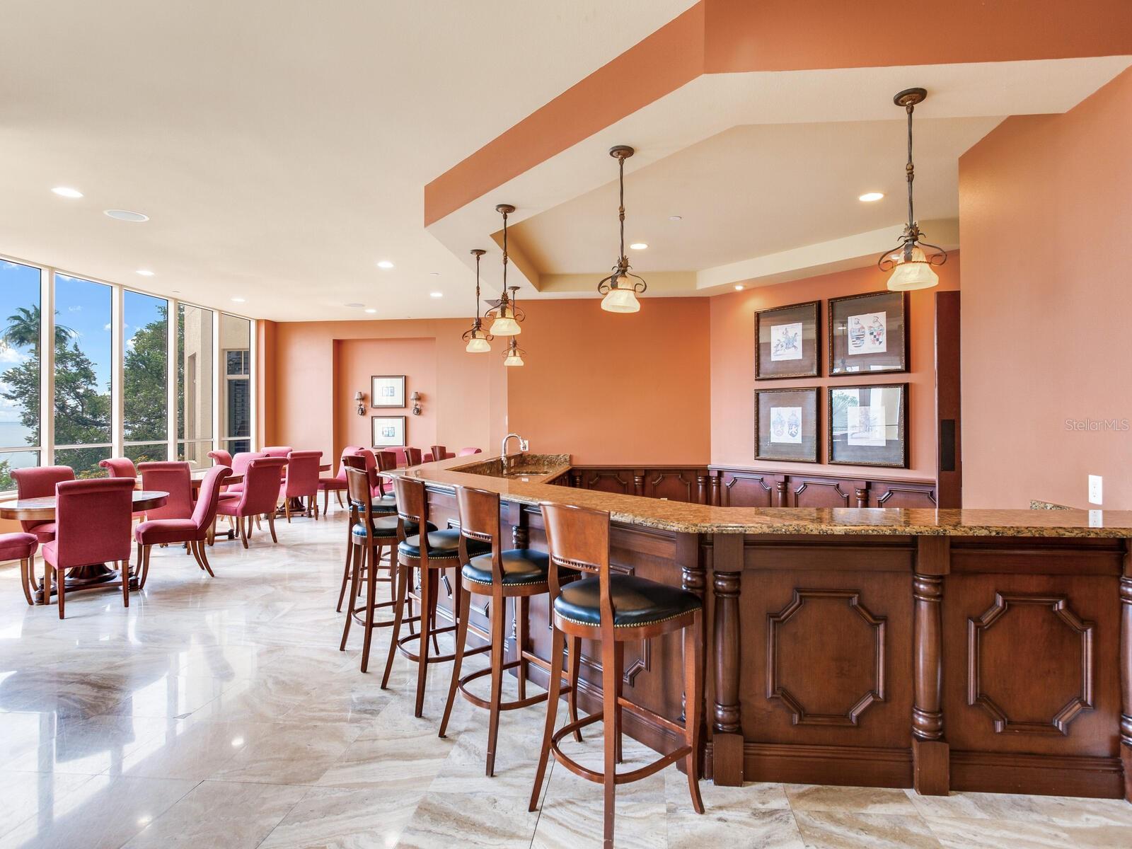 Image 59 of 99 For 4201 Bayshore Boulevard 604