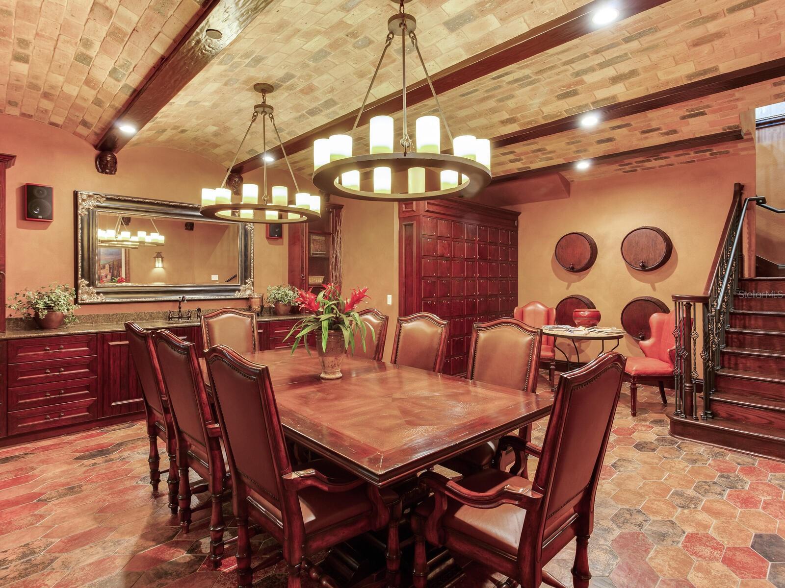 Image 88 of 99 For 4201 Bayshore Boulevard 604