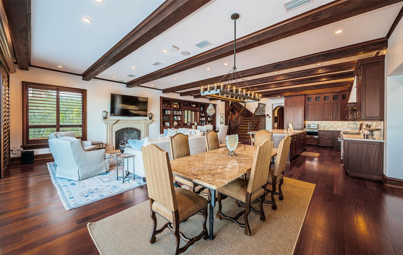 Listing photo id 23 for 1403 Pass A Grille Way