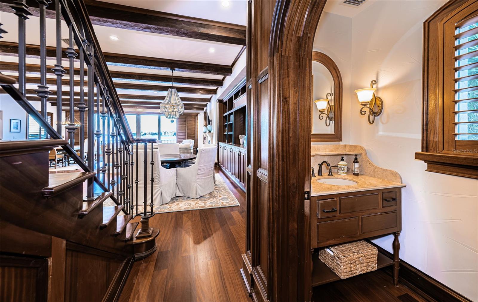 Listing photo id 28 for 1403 Pass A Grille Way