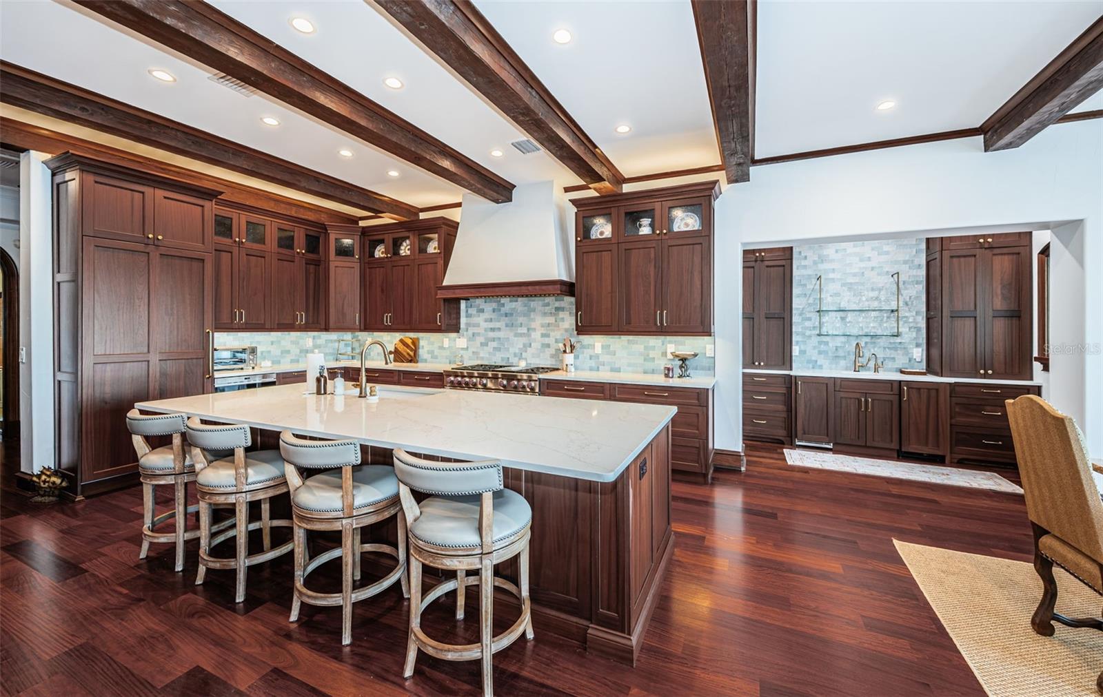 Listing photo id 31 for 1403 Pass A Grille Way