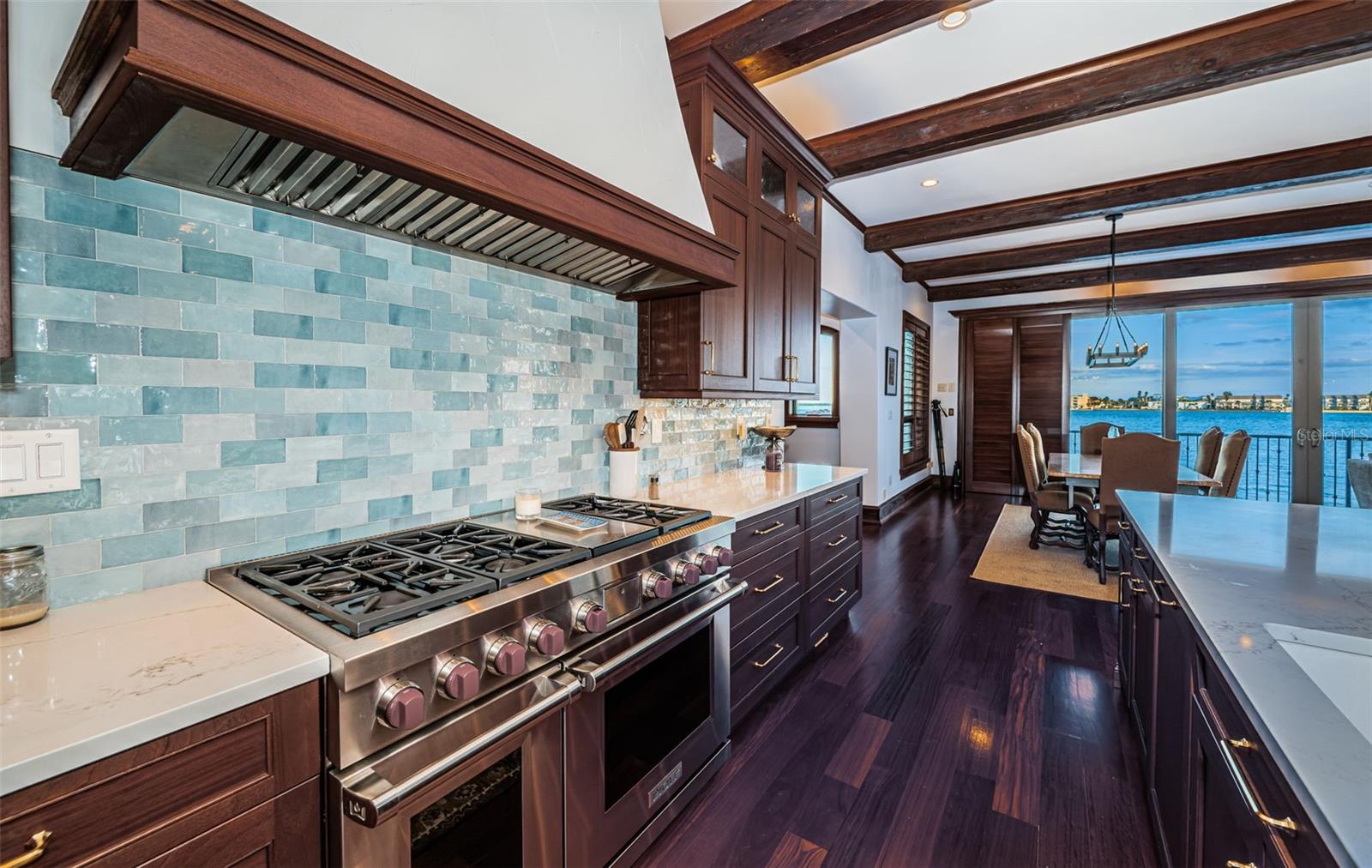 Listing photo id 35 for 1403 Pass A Grille Way