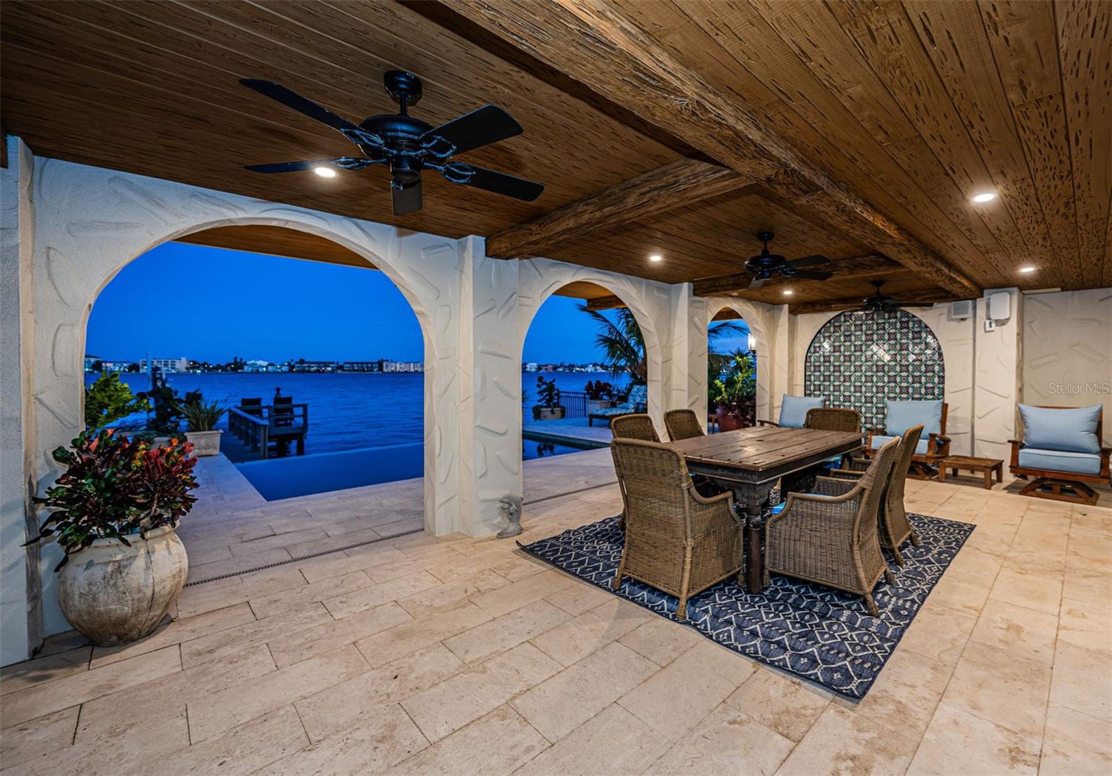 Listing photo id 71 for 1403 Pass A Grille Way