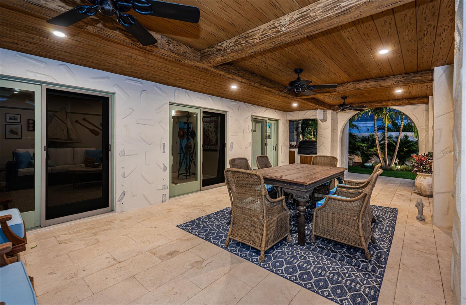 Listing photo id 73 for 1403 Pass A Grille Way