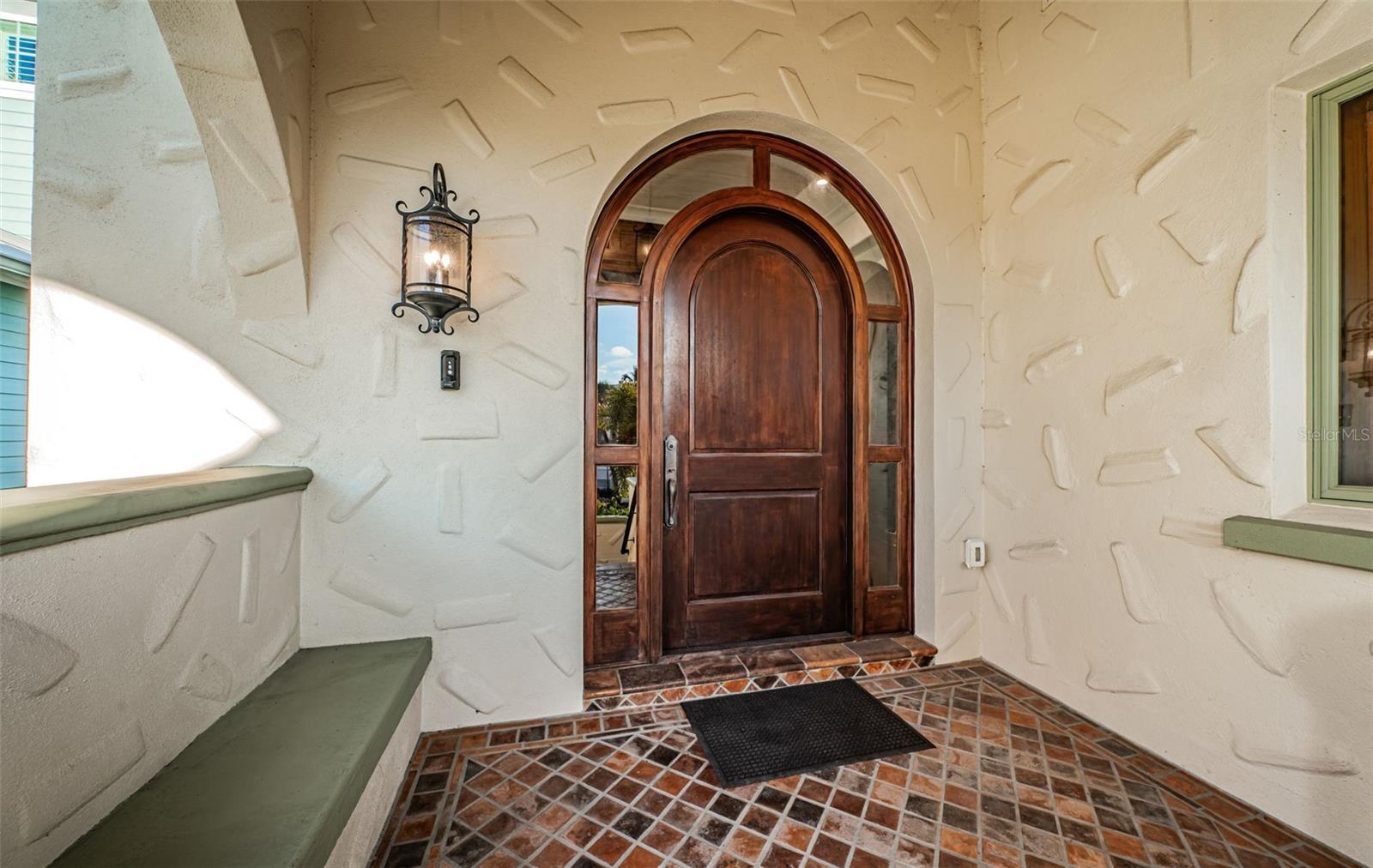 Listing photo id 7 for 1403 Pass A Grille Way