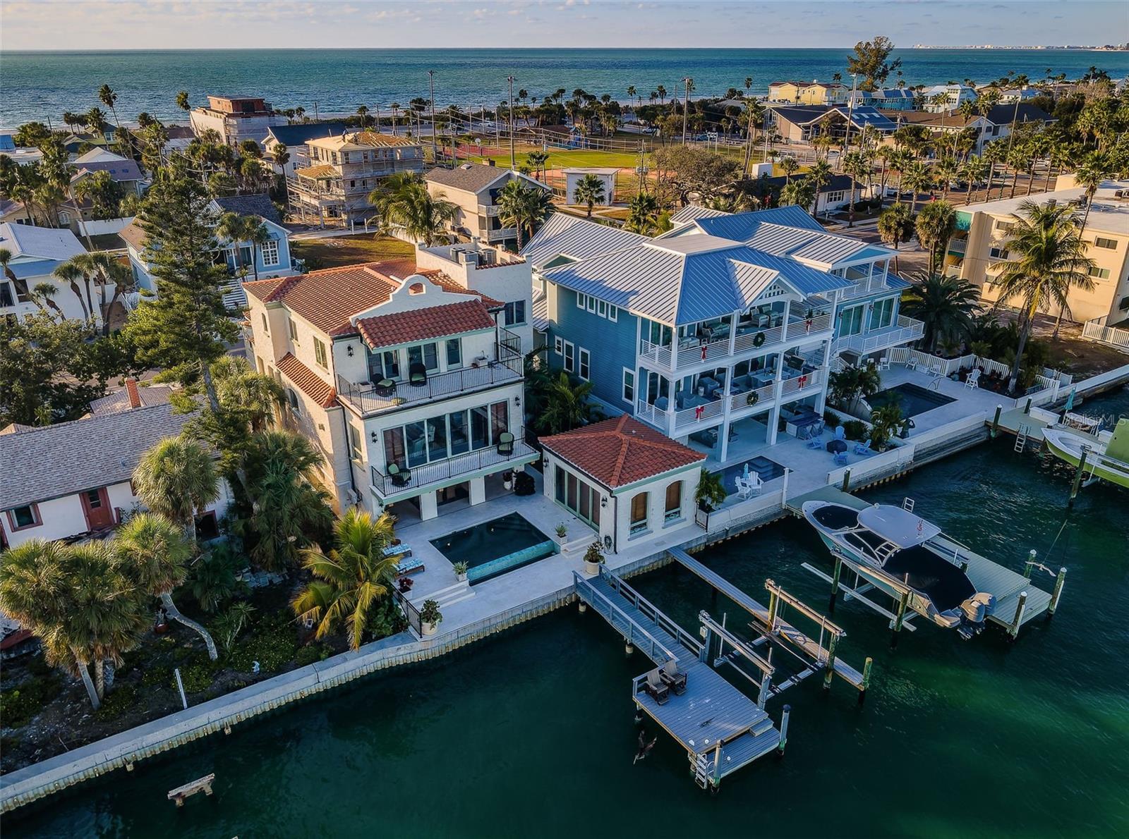 Listing photo id 89 for 1403 Pass A Grille Way