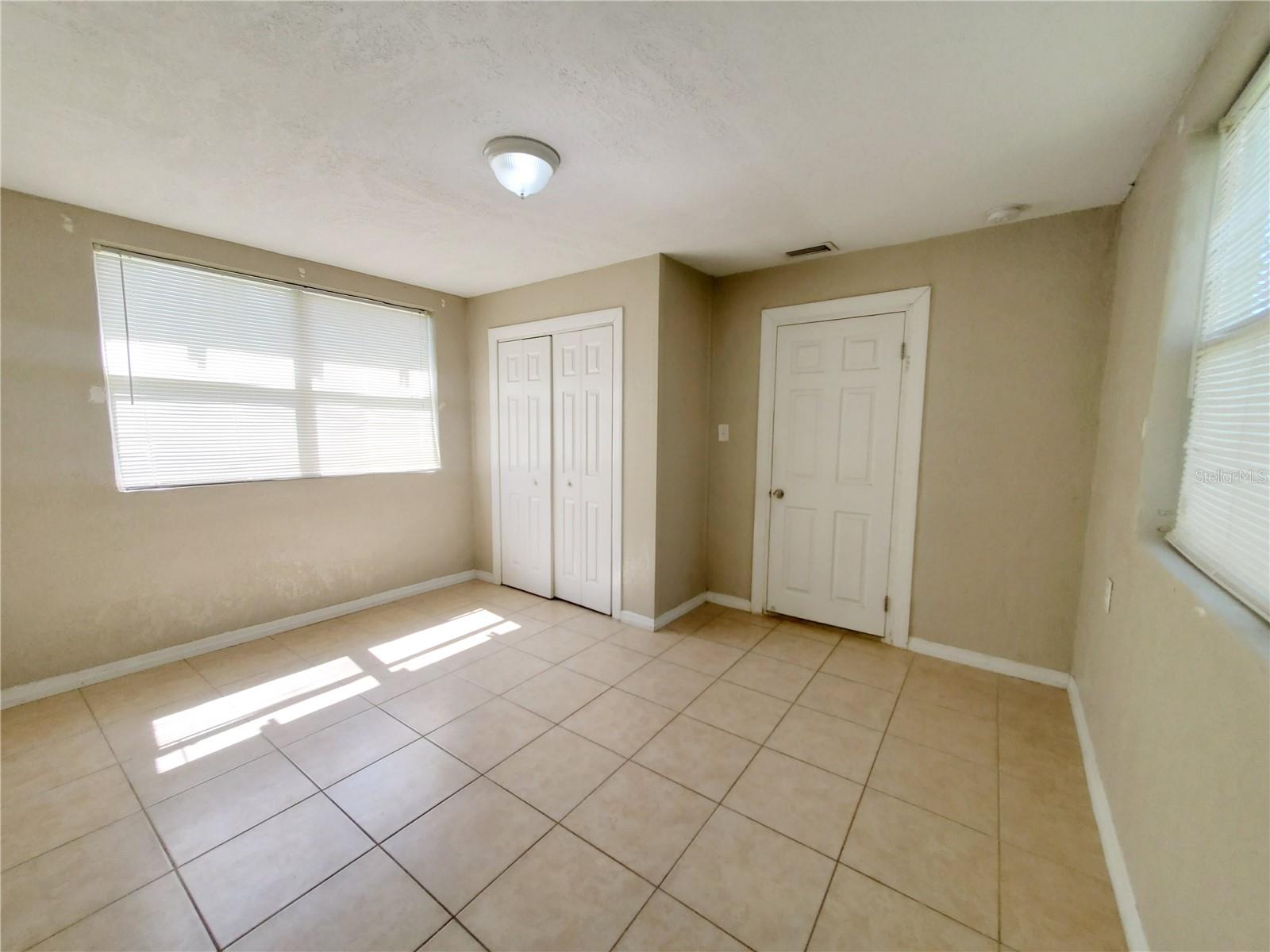 Image 6 of 10 For 1105 Nassau Street