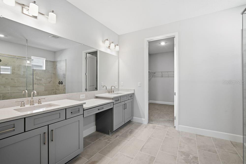 Image 11 of 37 For 35074 Emberview Drive