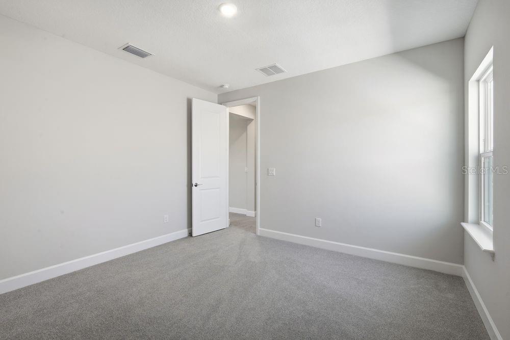 Image 15 of 37 For 35074 Emberview Drive