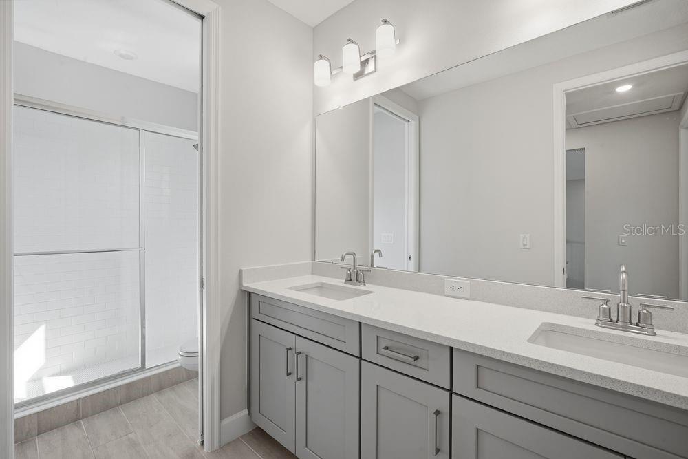 Image 19 of 37 For 35074 Emberview Drive