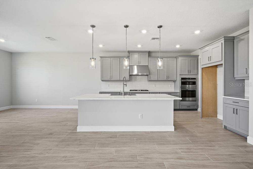 Image 2 of 37 For 35074 Emberview Drive