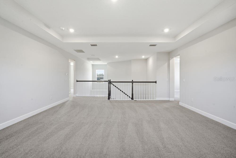 Image 22 of 37 For 35074 Emberview Drive