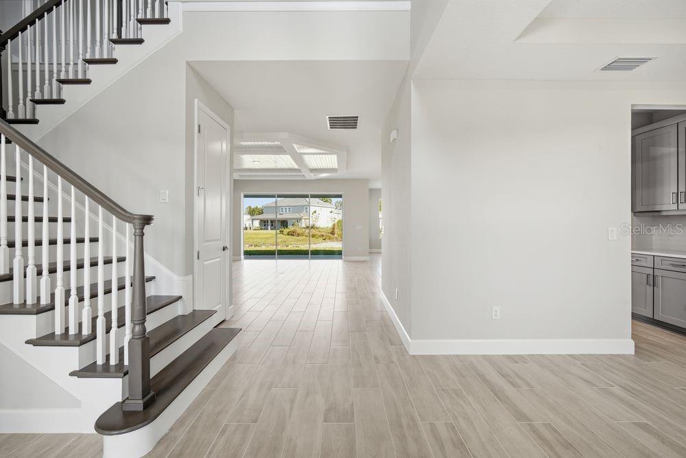 Image 24 of 37 For 35074 Emberview Drive