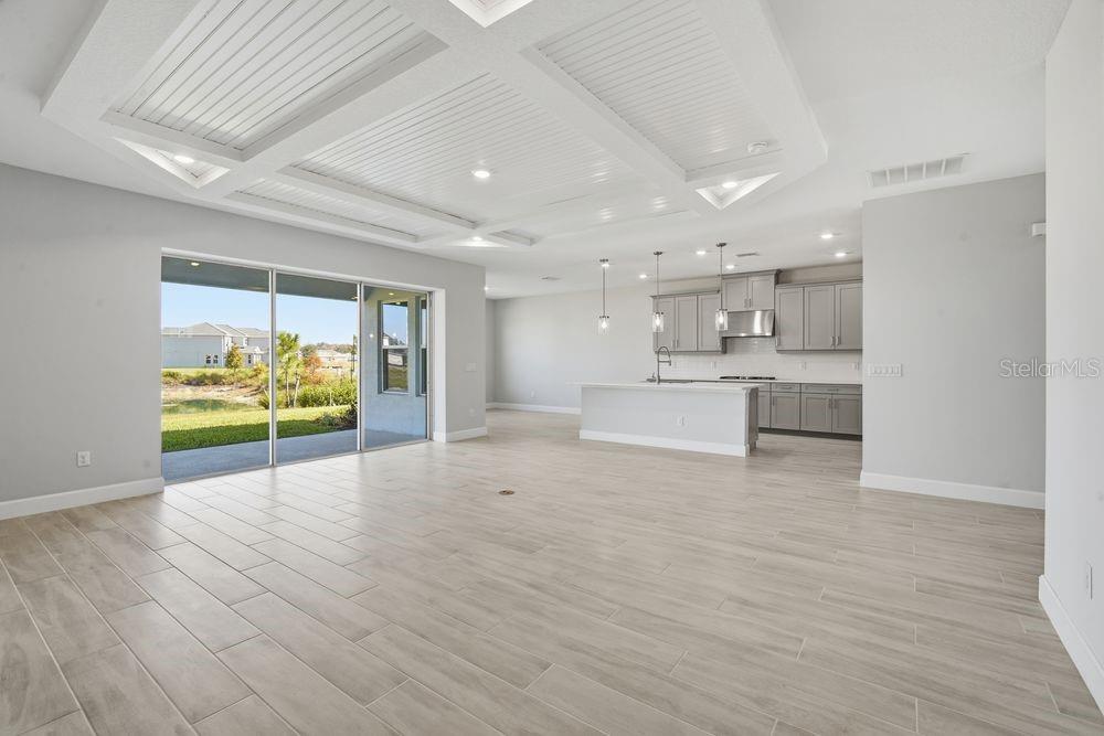 Image 5 of 37 For 35074 Emberview Drive