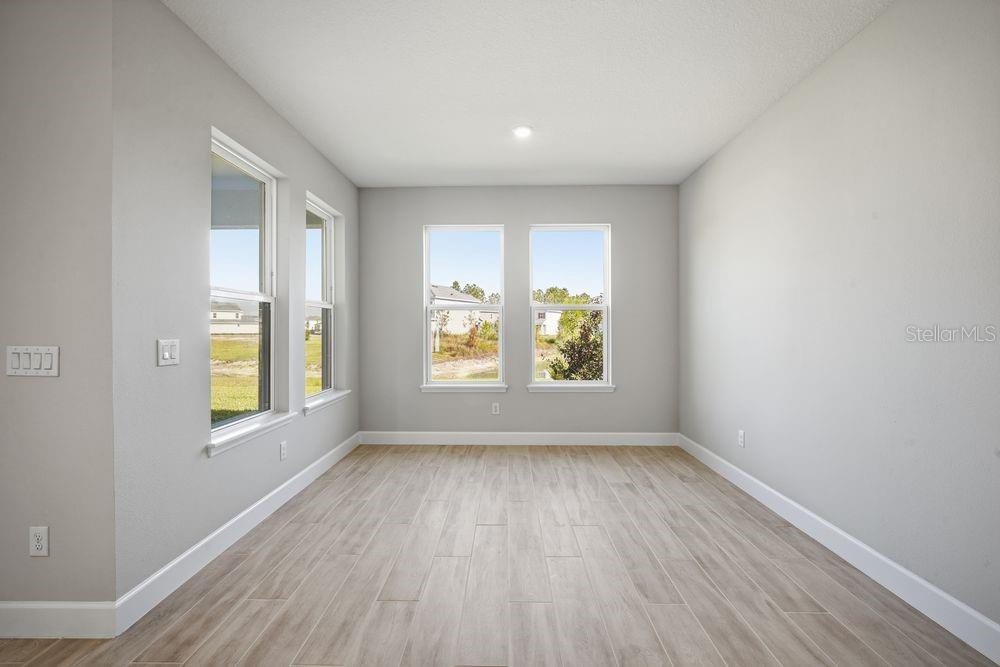 Image 6 of 37 For 35074 Emberview Drive