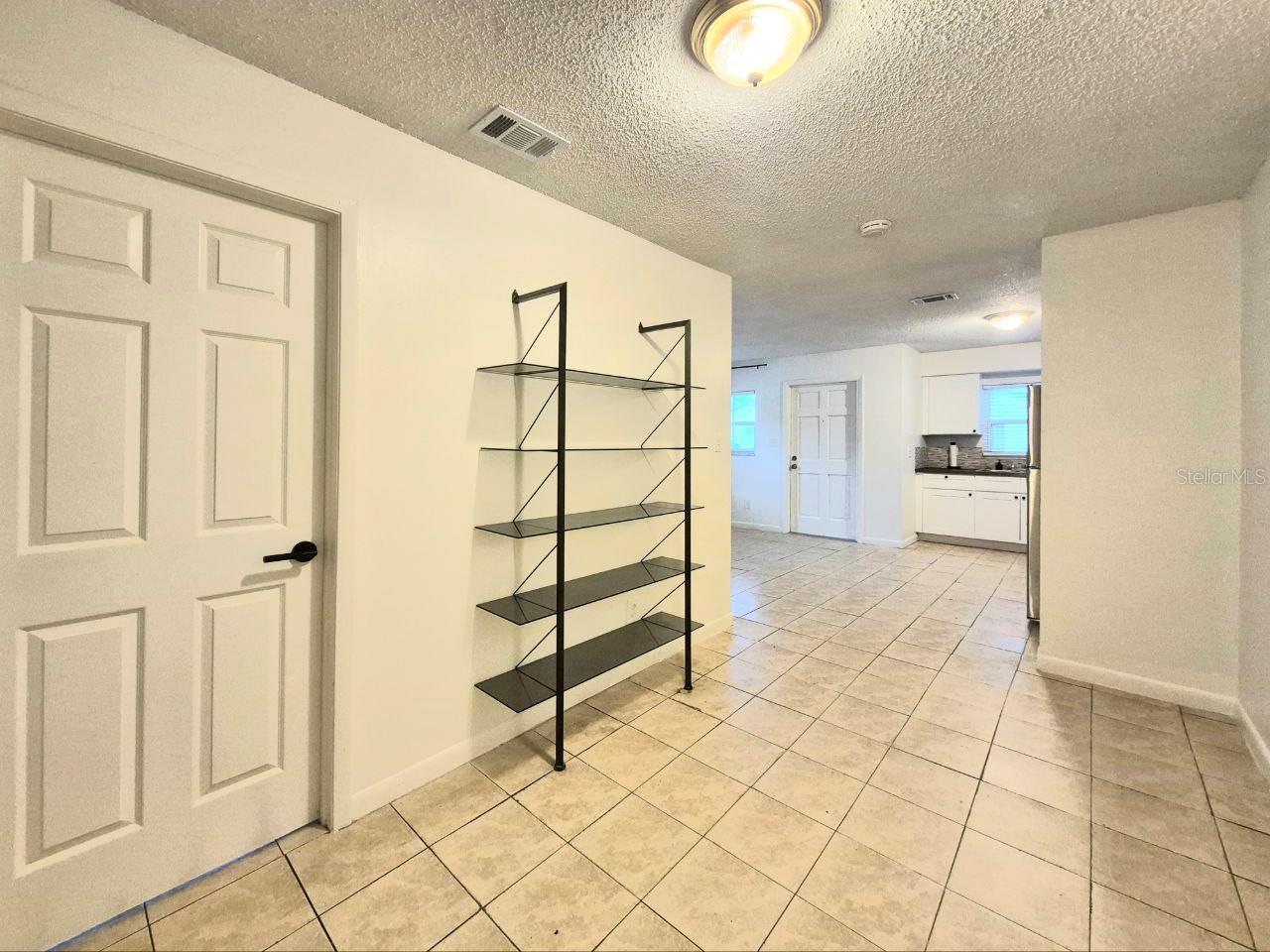 Image 15 of 29 For 2408 Cypress Street B