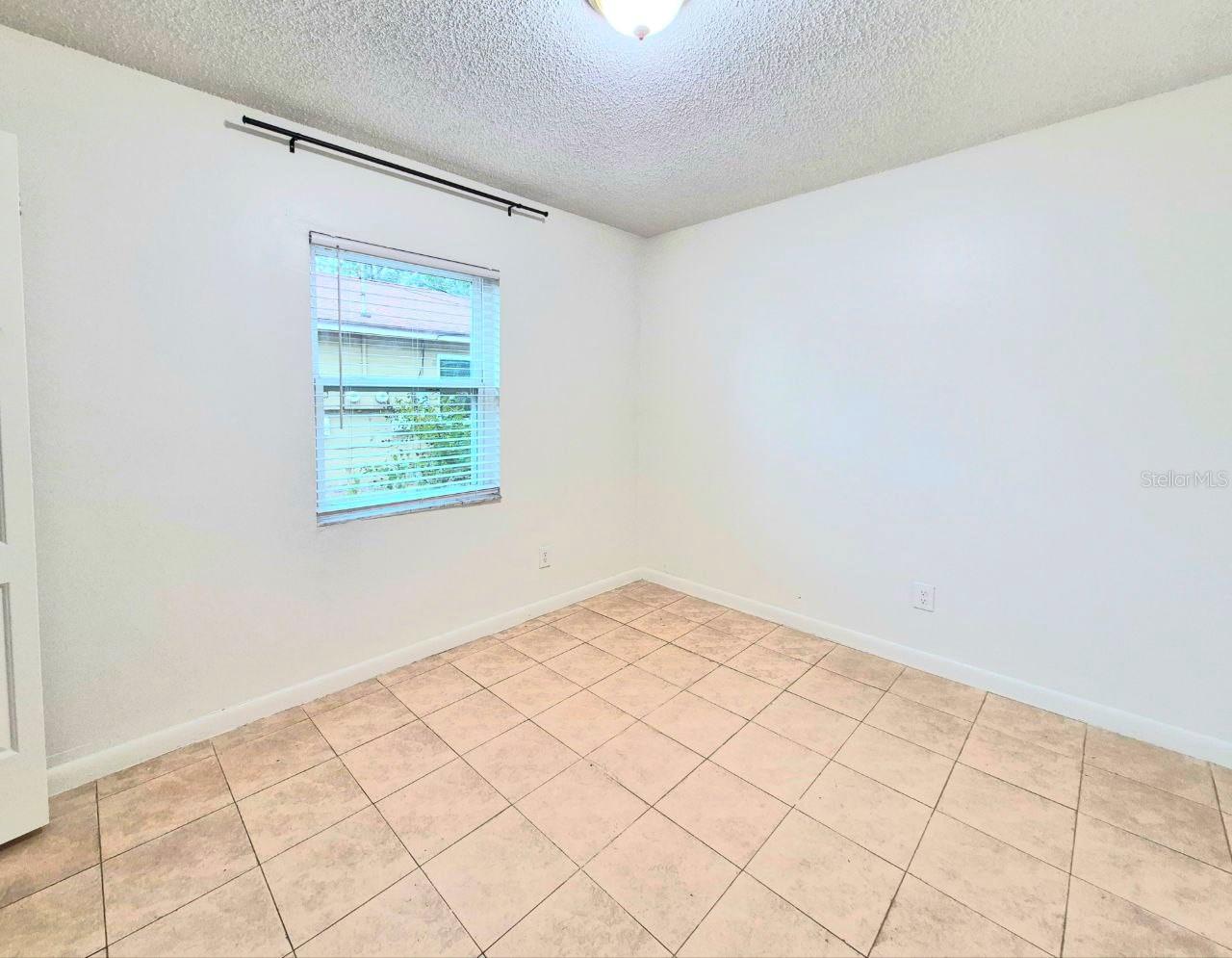 Image 16 of 29 For 2408 Cypress Street B