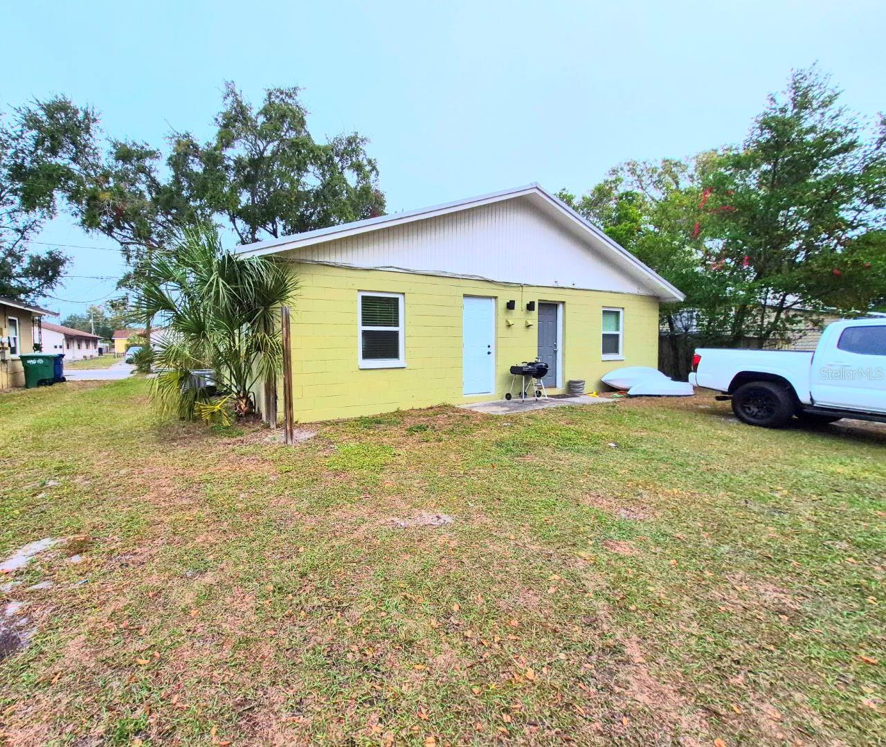 Image 27 of 29 For 2408 Cypress Street B