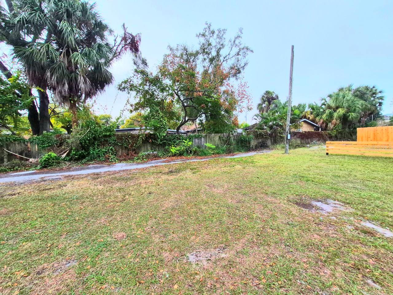 Image 28 of 29 For 2408 Cypress Street B