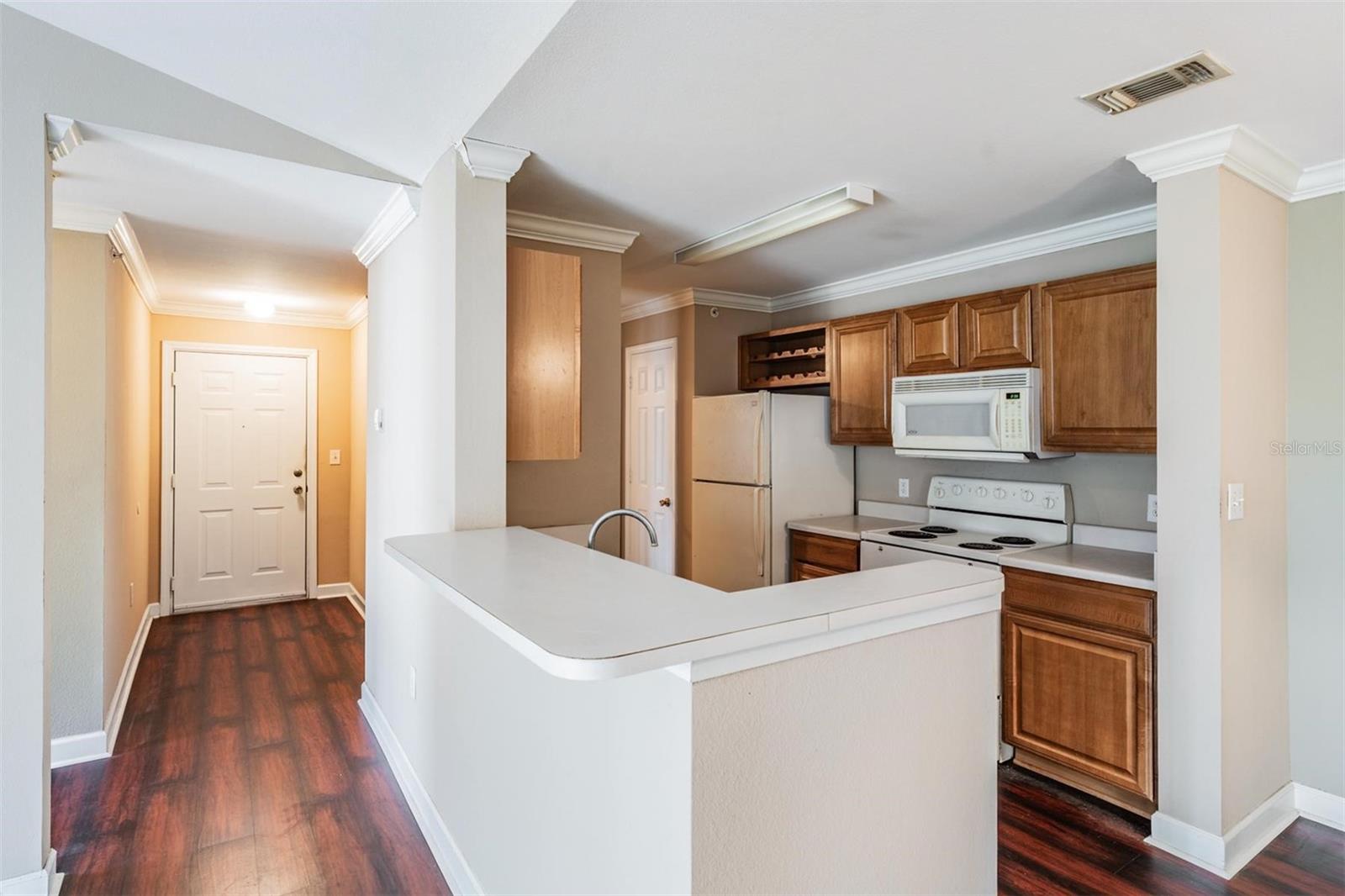 Image 10 of 33 For 18119 Bridle Club Drive