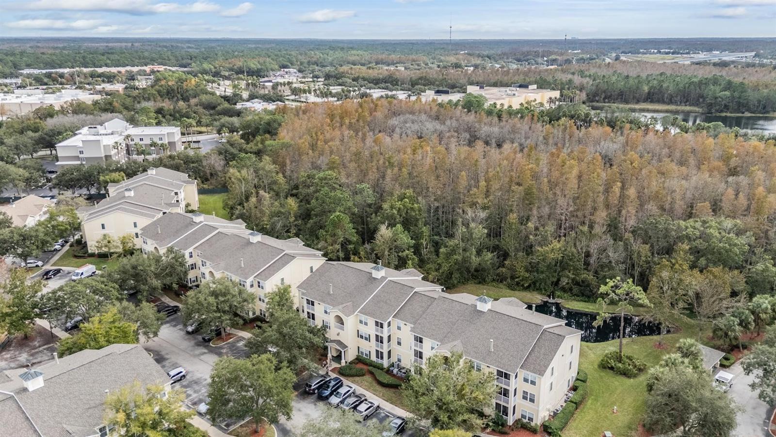 Image 25 of 33 For 18119 Bridle Club Drive